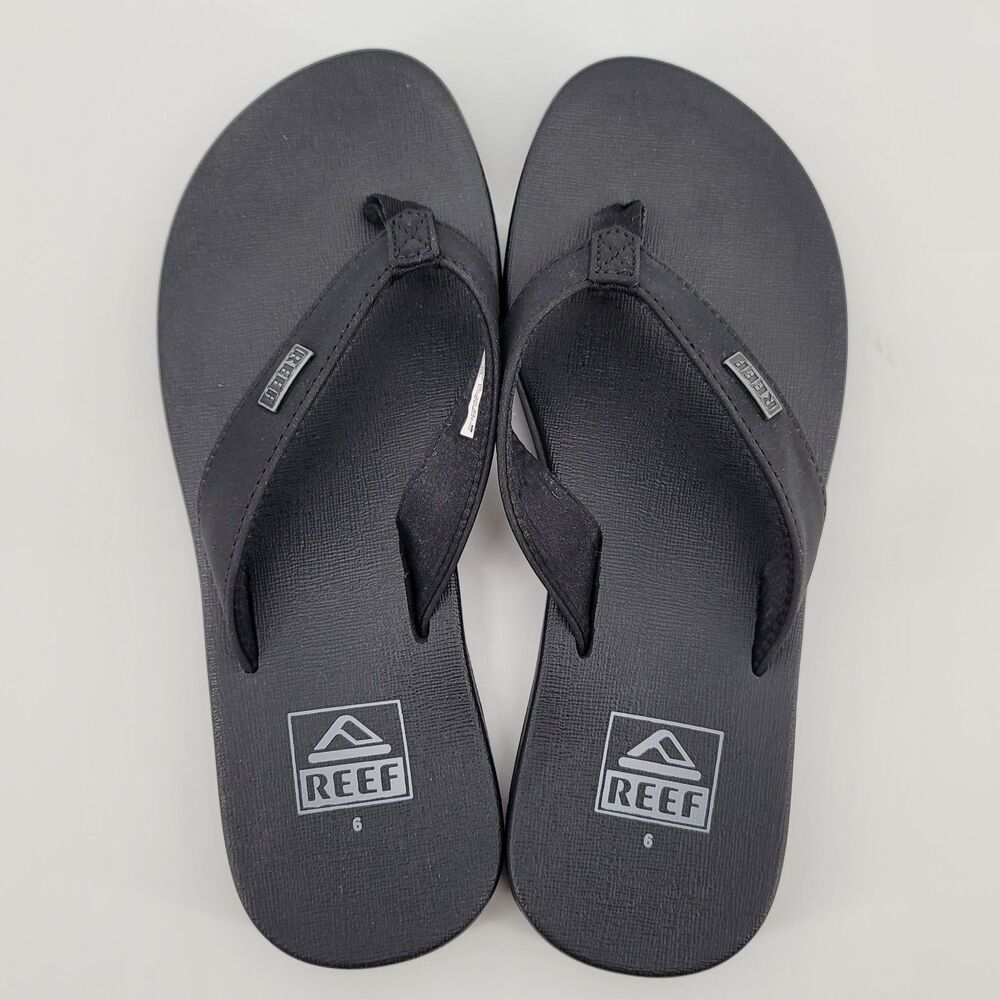 REEF Women's Black Mia Sassy Flip Flop Beach/Pool Cushioned Sandals Size 6 NWOT